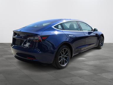 Tesla Model 3 2019 - Thumbnail 9