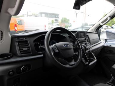 Ford Transit Cargo Van 2021 - Thumbnail 4