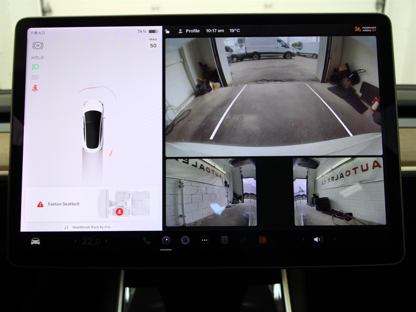 Tesla Model 3 2020 - Image 3