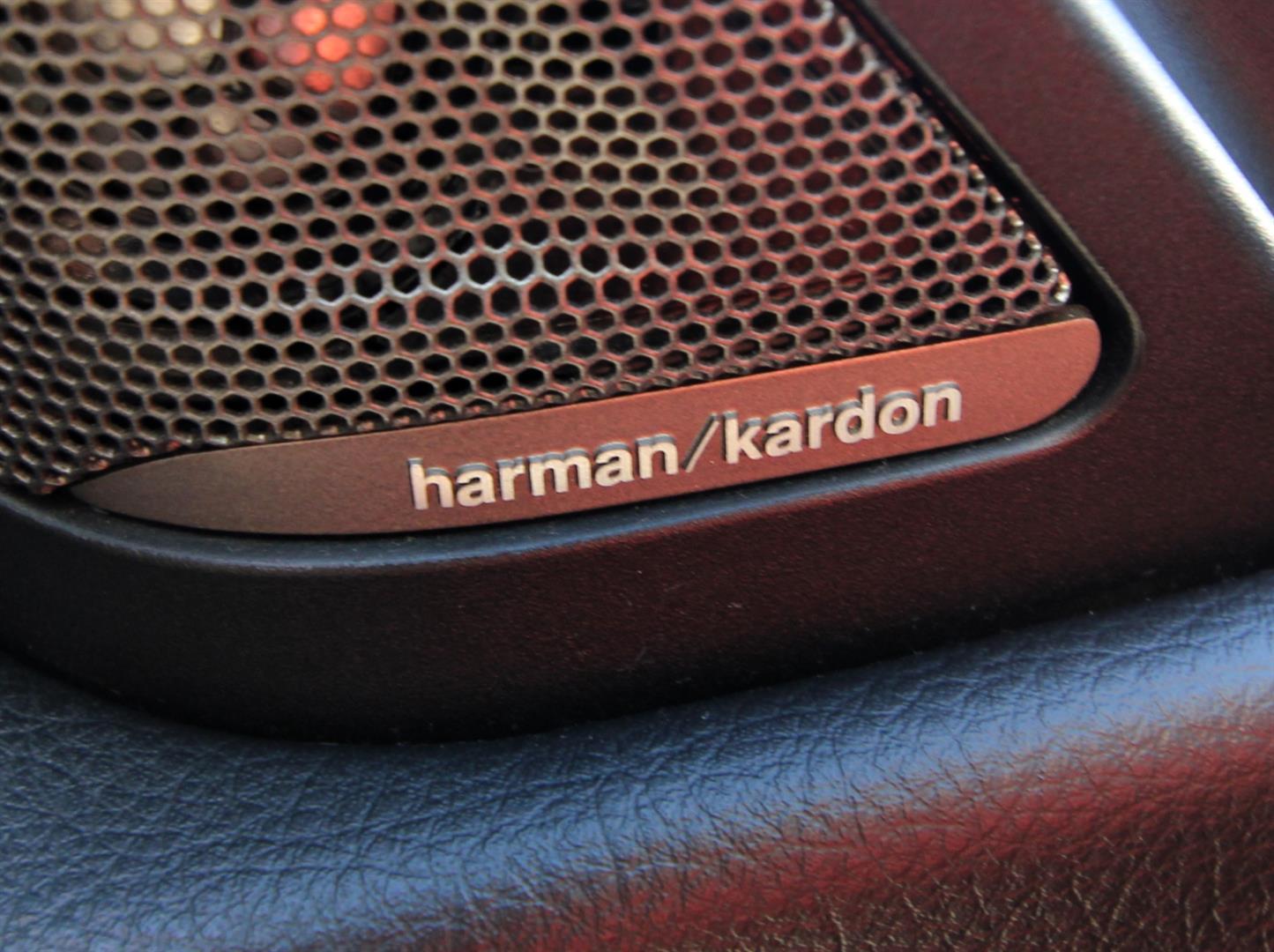 Bmw 3 Series 2017 - Image 12