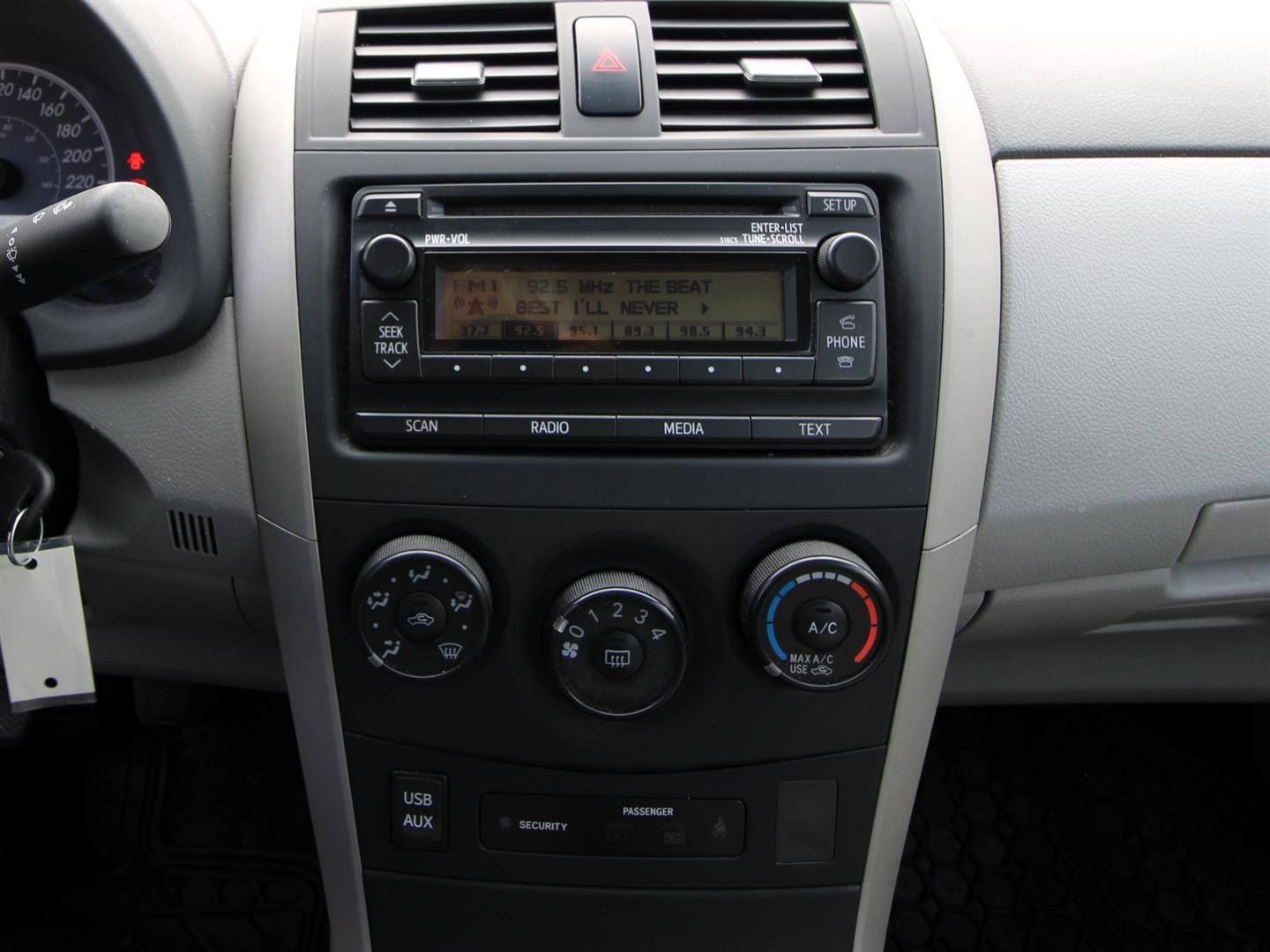 Toyota Corolla 2013 - Image 6