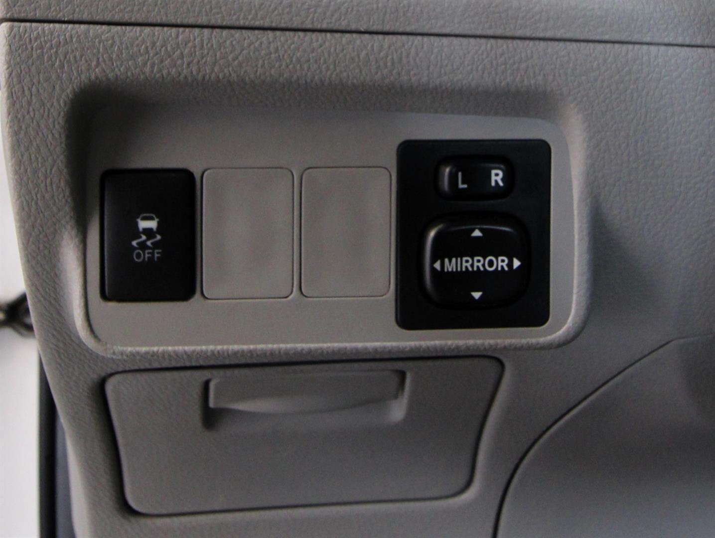 Toyota Corolla 2013 - Image 8