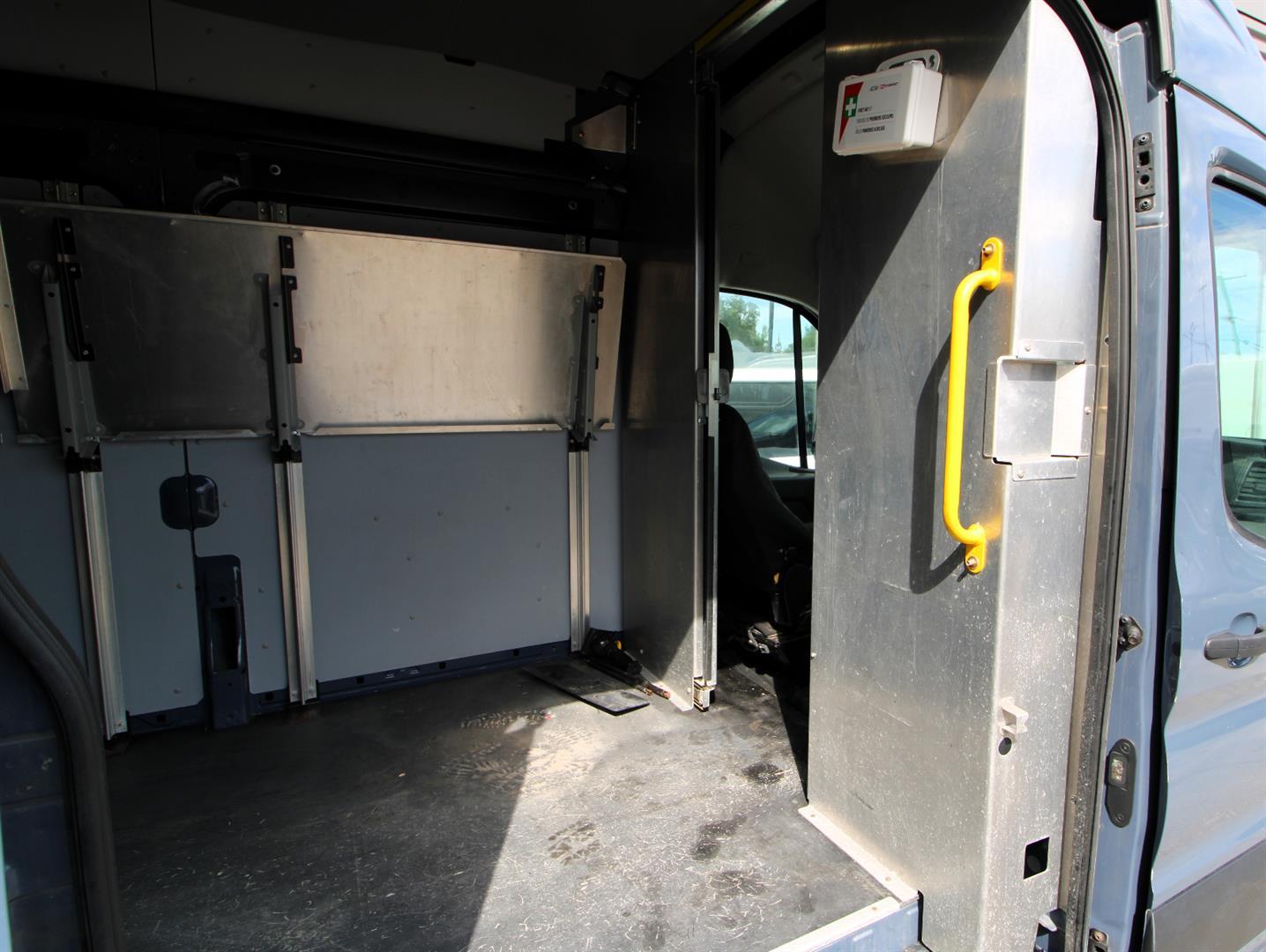 Ford Transit Cargo Van 2021 - Image 8