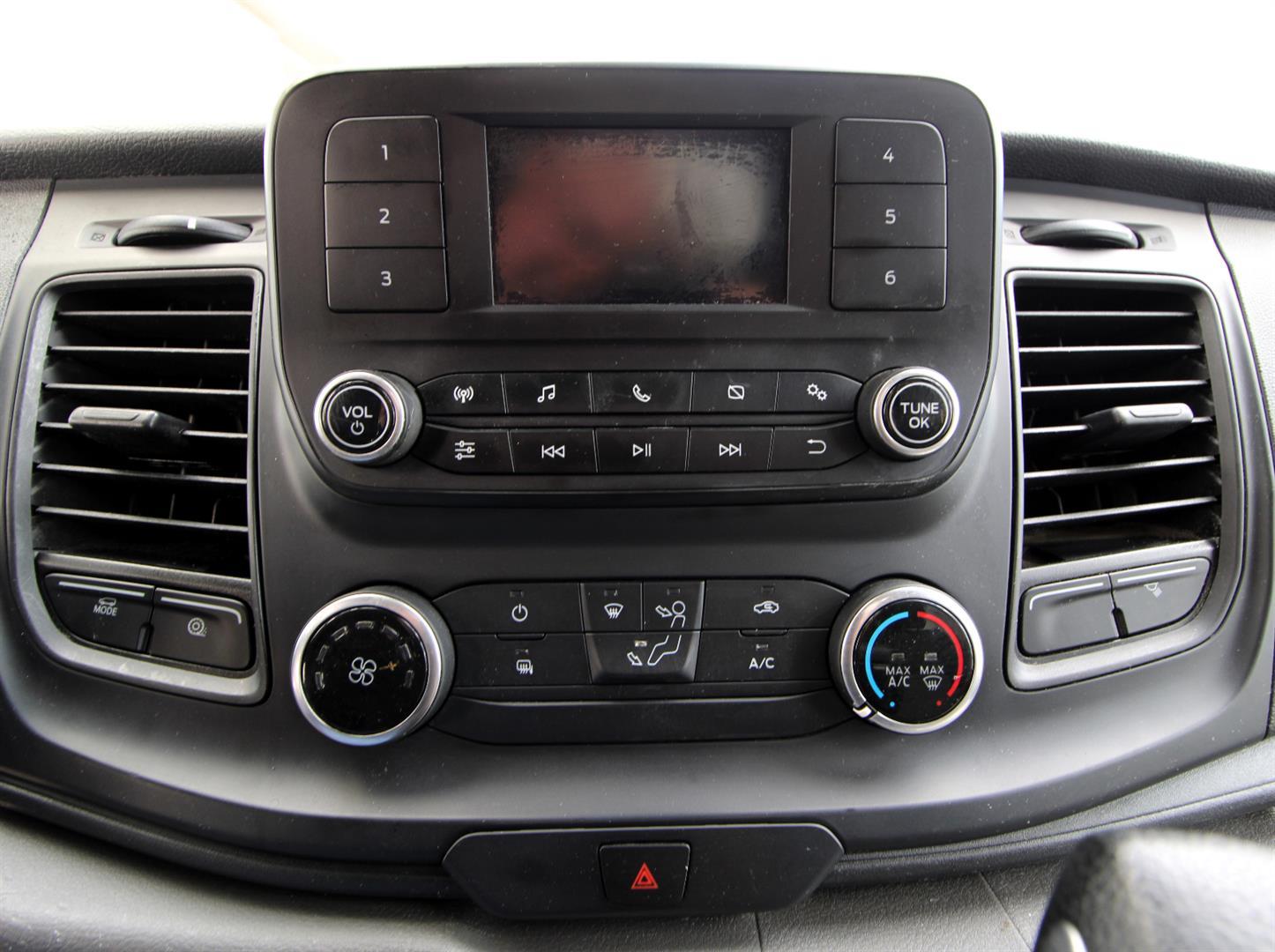 Ford Transit Cargo Van 2021 - Image 4