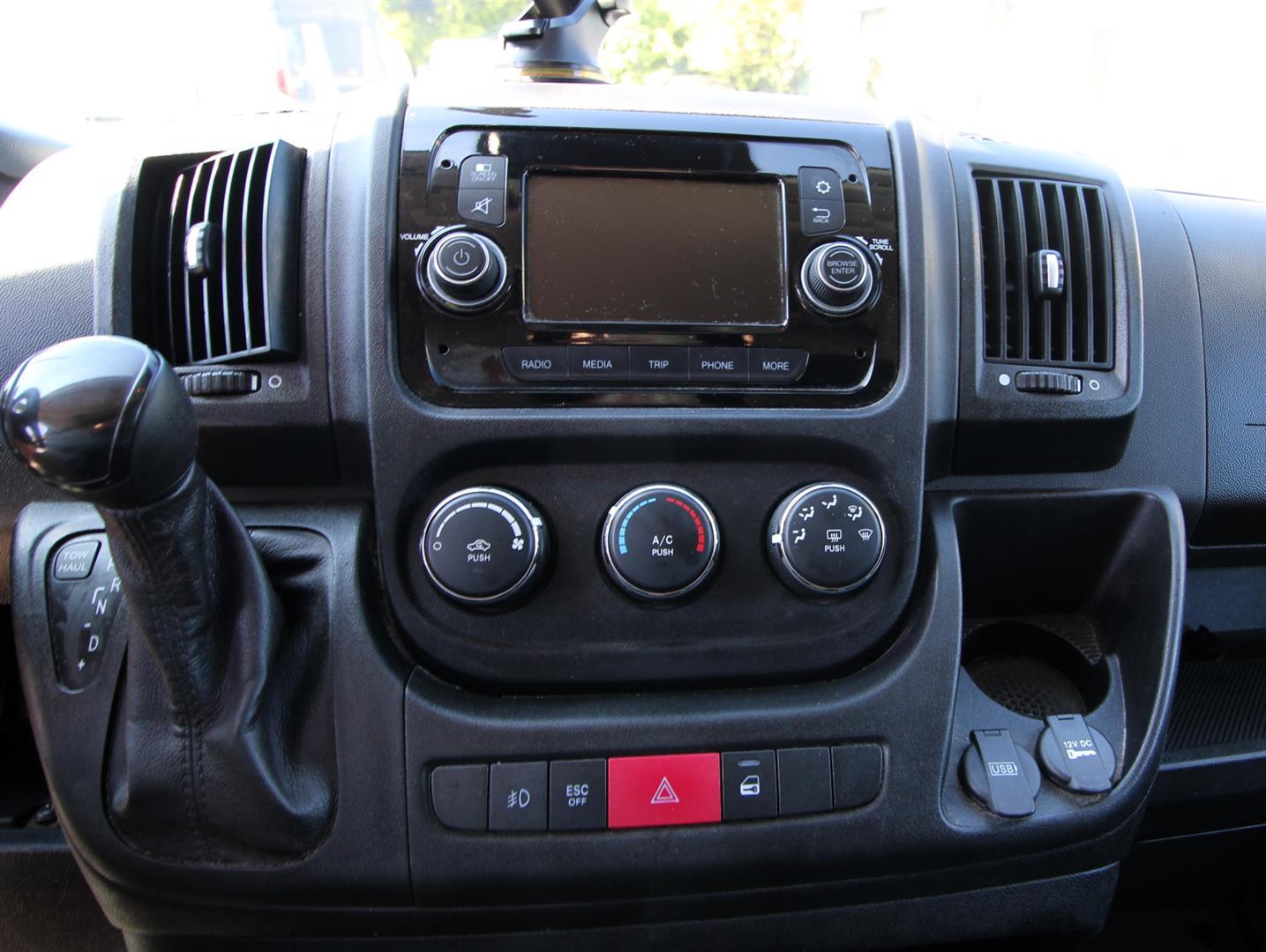 Ram ProMaster Cargo Van 2021 - Image 8