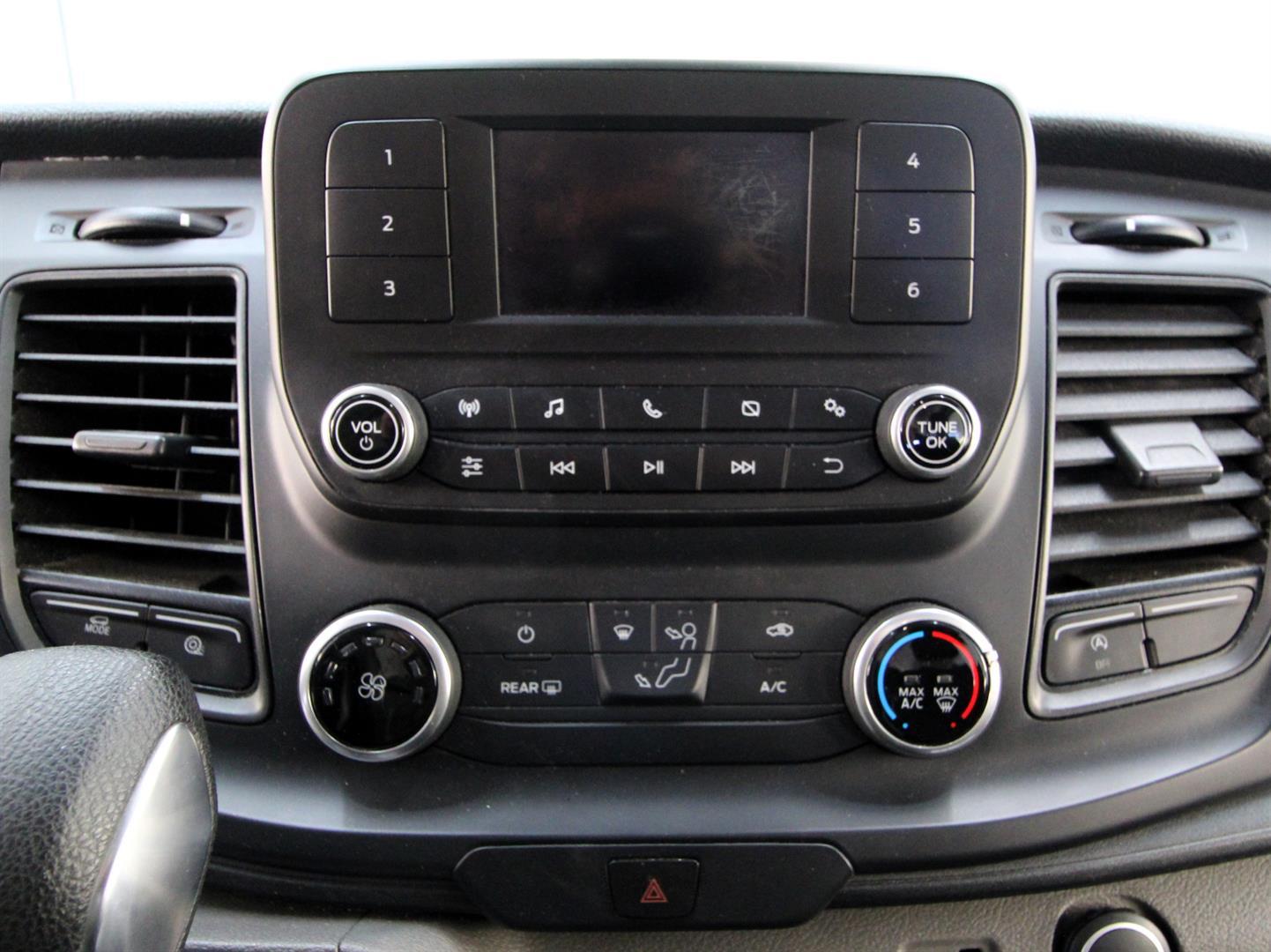 Ford Transit Passenger Wagon 2021 - Image 8