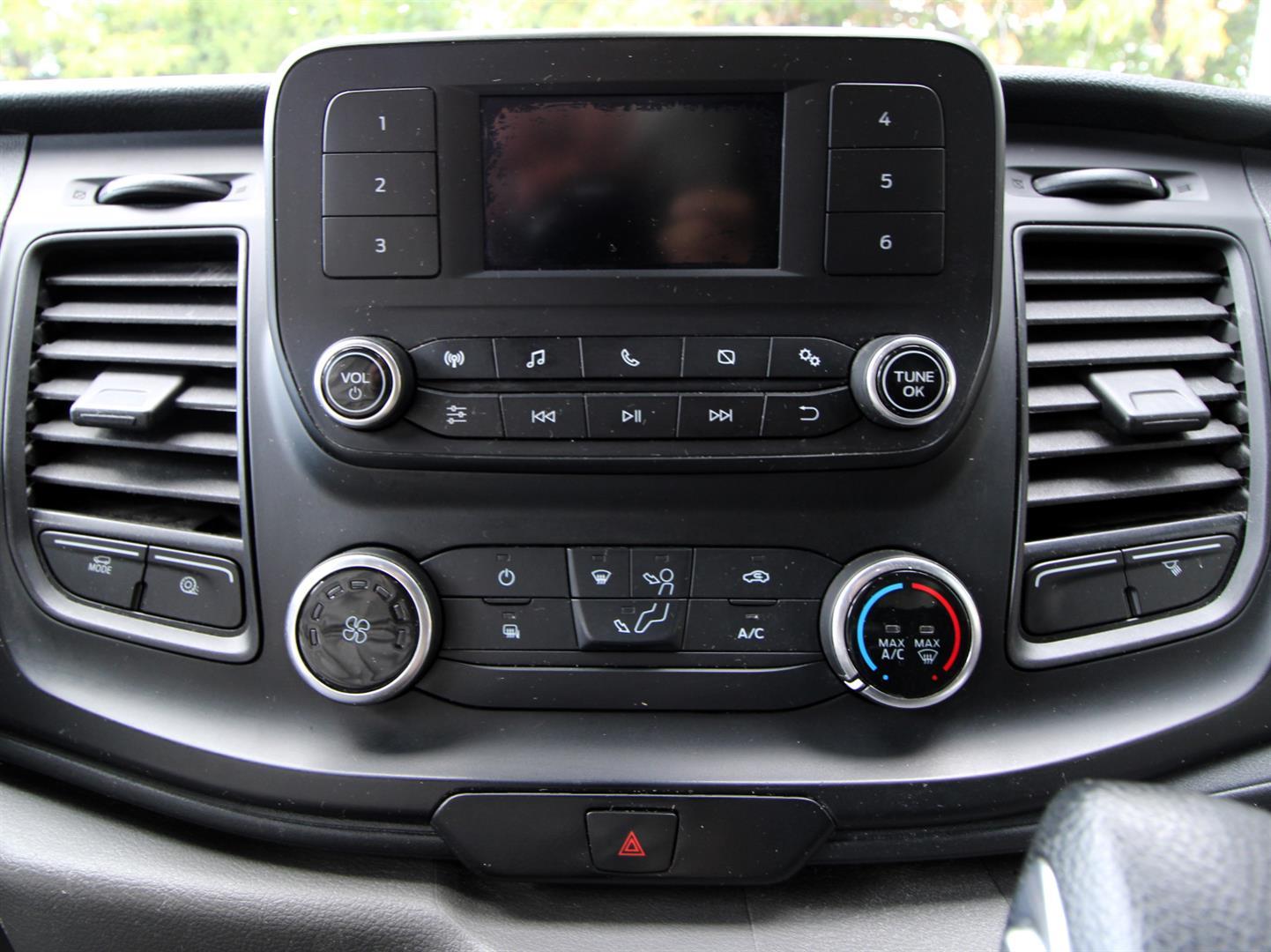 Ford Transit Cargo Van 2021 - Image 8