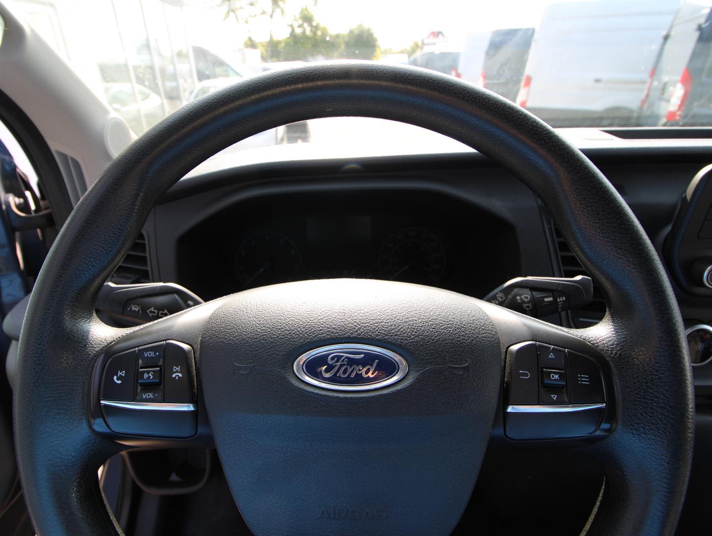 Ford Transit Cargo Van 2021 - Image 6