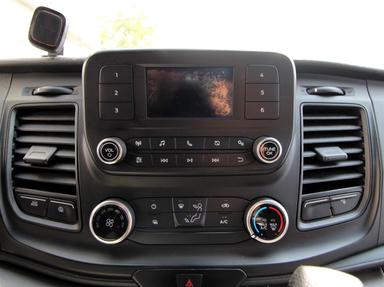 Ford Transit Cargo Van 2021 - Thumbnail 8