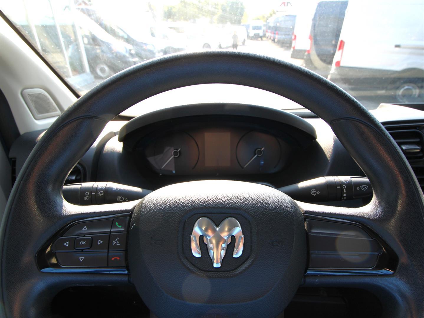 Ram ProMaster Cargo Van 2022 - Image 6