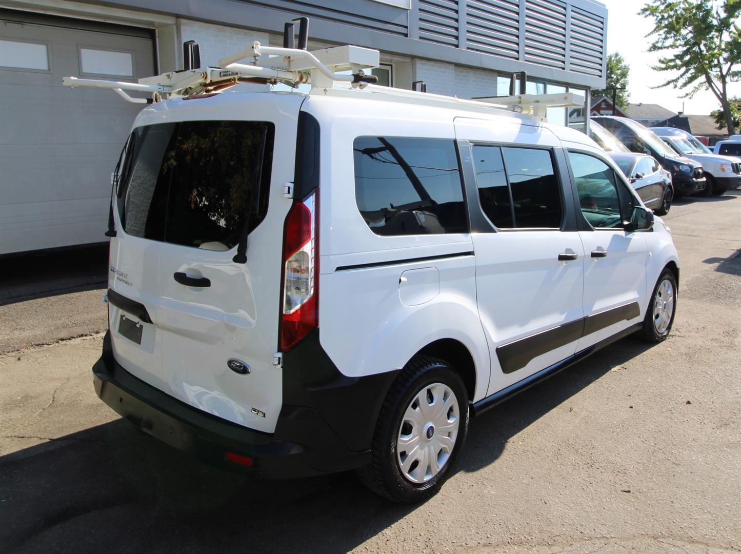 Ford Transit Connect Wagon 2020 - Image 9