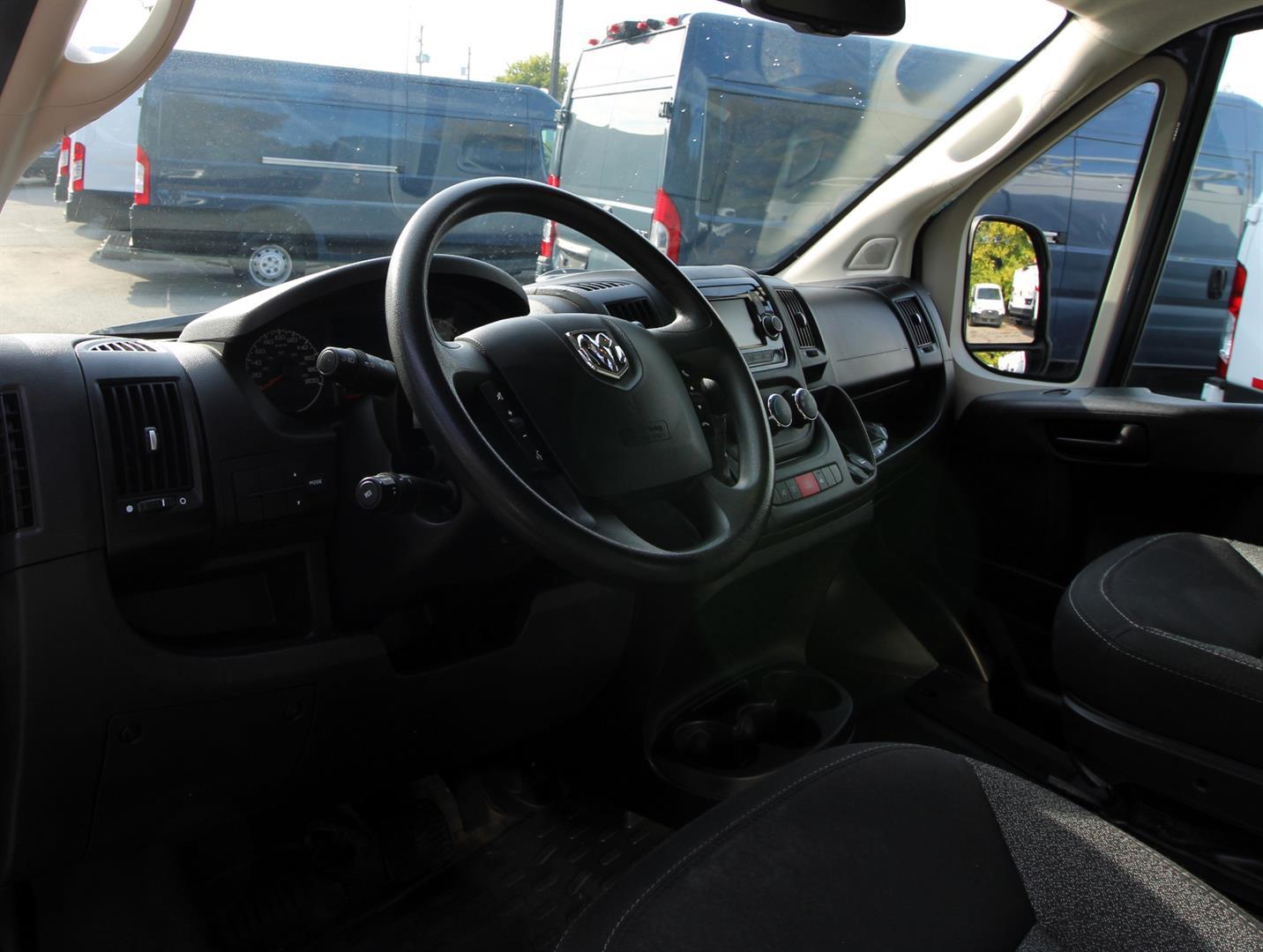 Ram ProMaster Cargo Van 2021 - Image 4