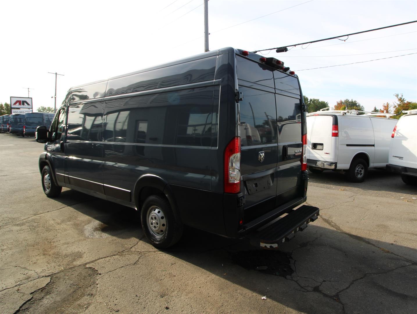 Ram ProMaster Cargo Van 2021 - Image 11