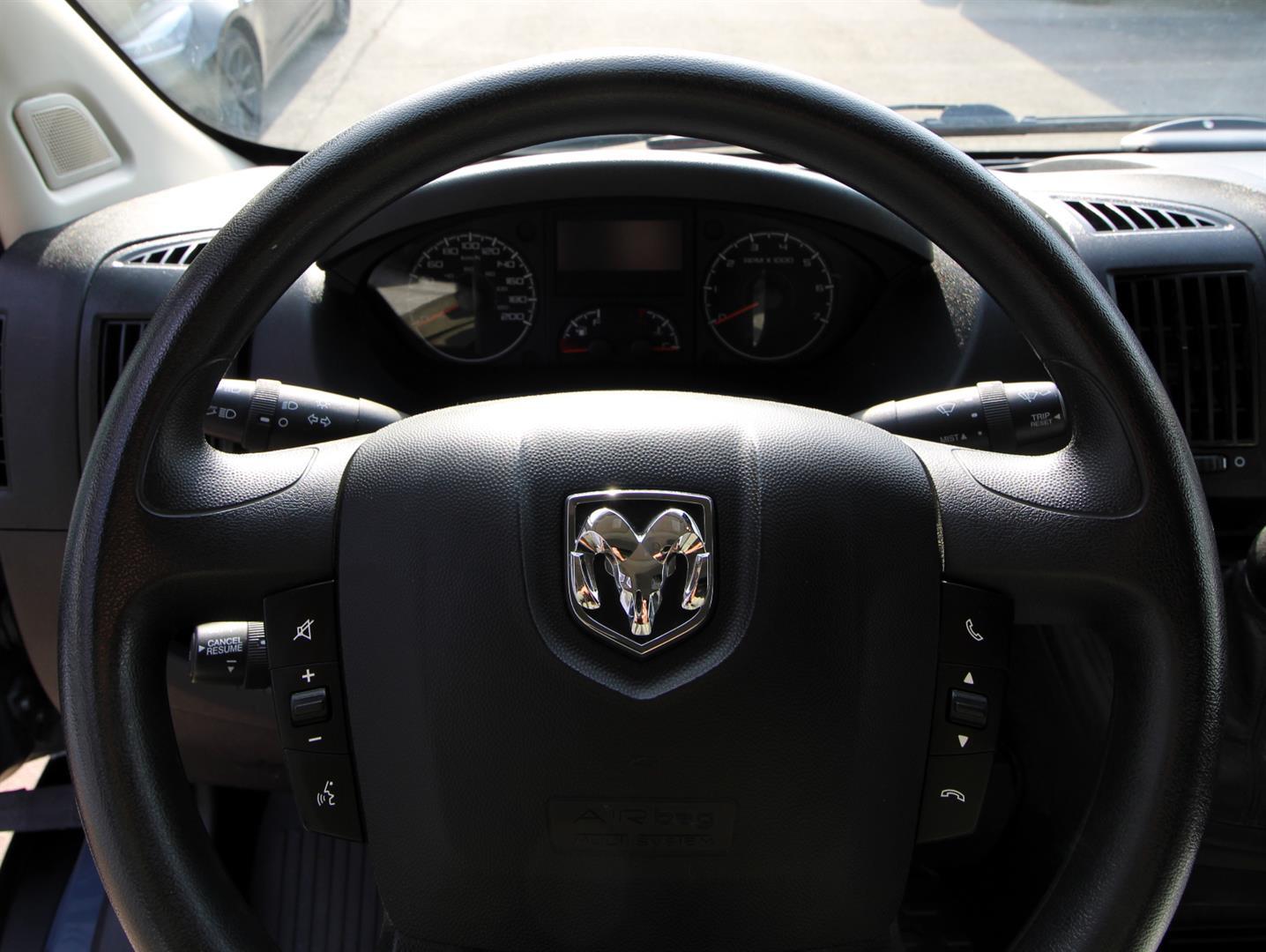 Ram ProMaster Cargo Van 2021 - Image 10