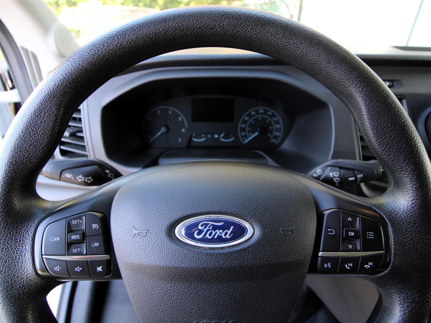 Ford Transit Passenger Wagon 2021 - Image 6