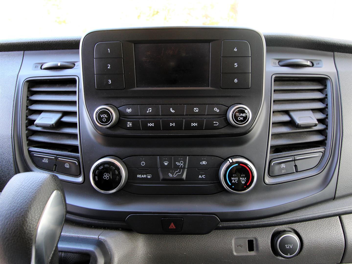 Ford Transit Passenger Wagon 2021 - Image 8