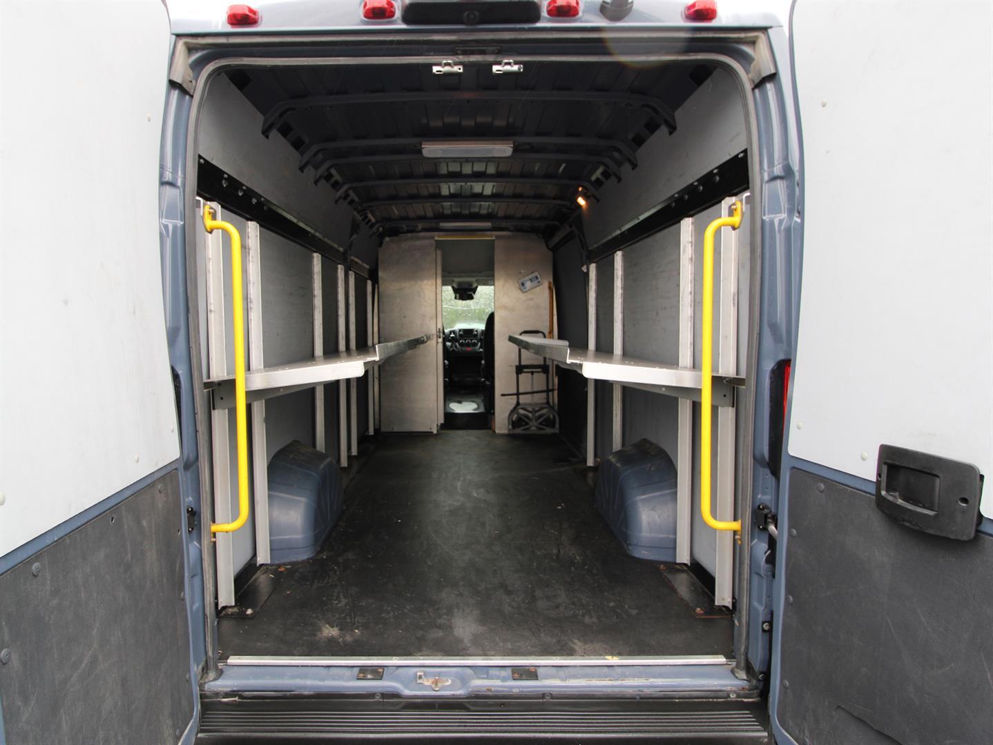 Ram ProMaster Cargo Van 2021 - Image 17