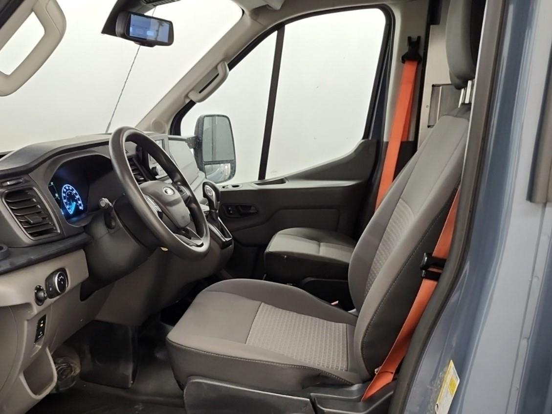 Ford Transit Cargo Van 2021 - Image 5