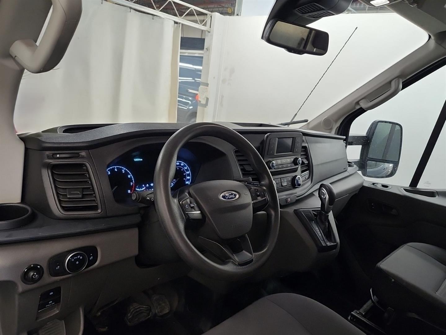 Ford Transit Cargo Van 2021 - Image 2