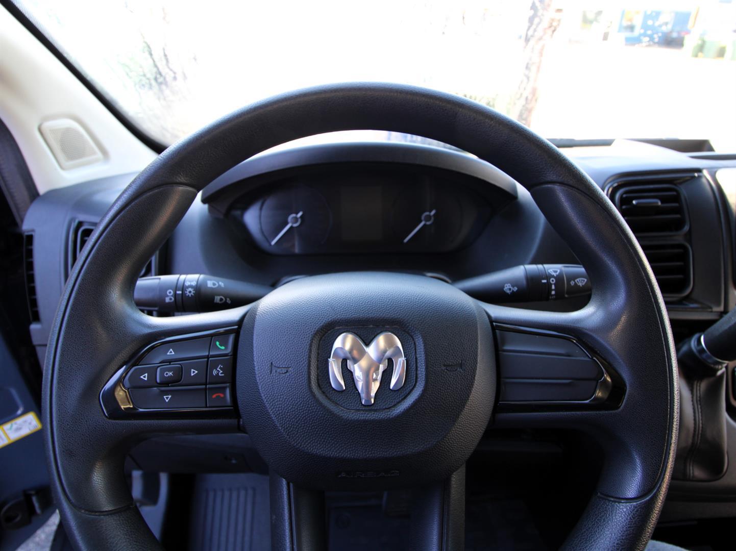 Ram ProMaster Cargo Van 2022 - Image 4