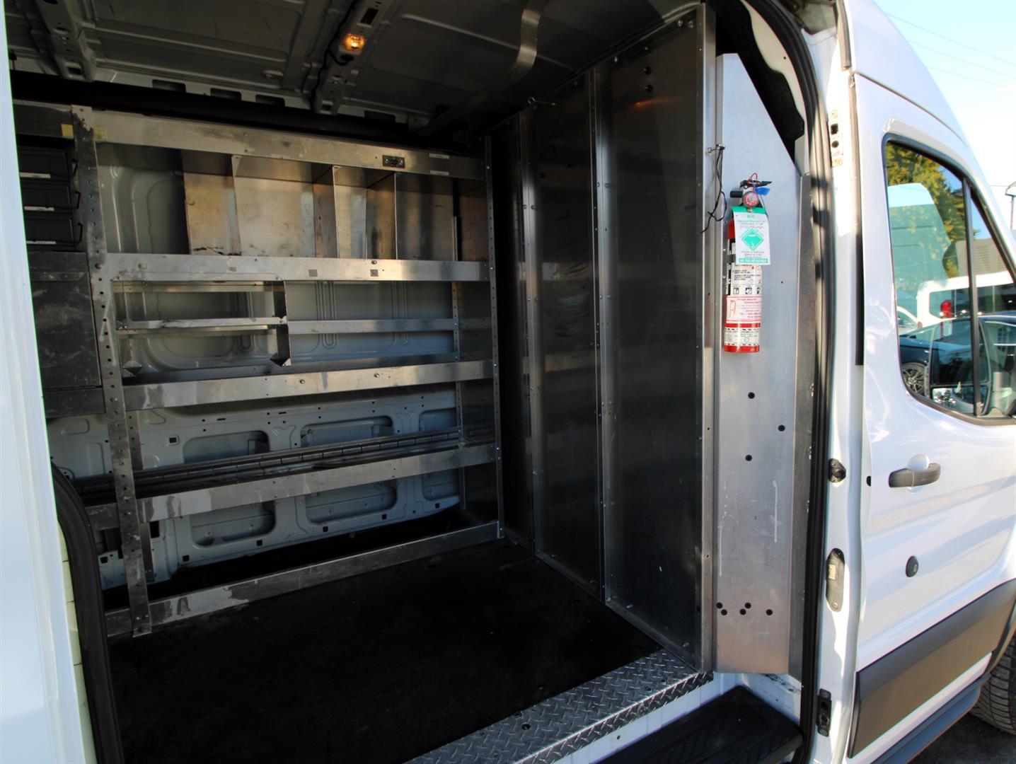 Ford Transit Cargo Van 2016 - Image 7