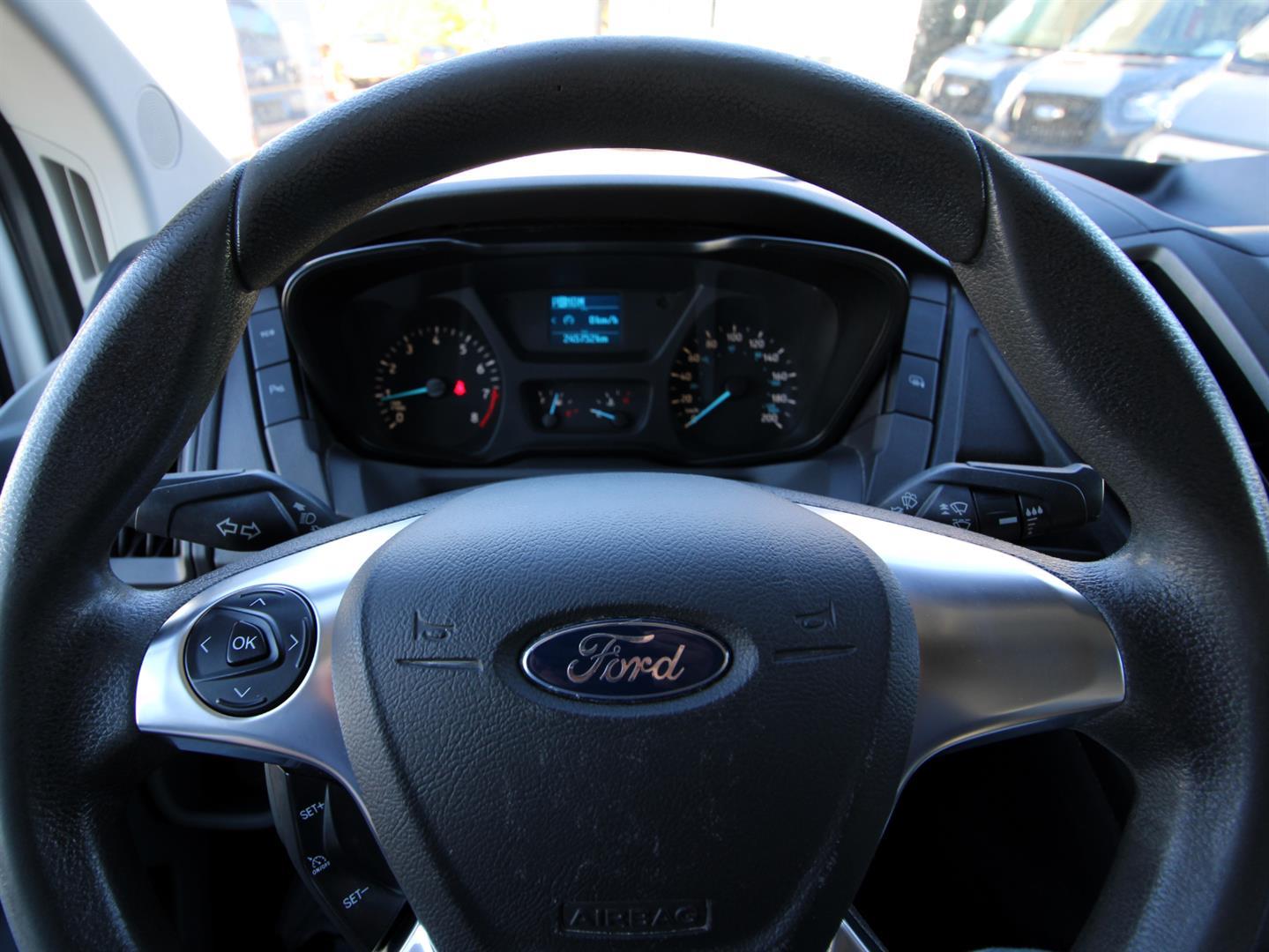 Ford Transit Cargo Van 2016 - Image 5