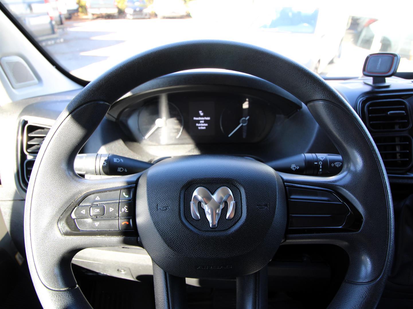 Ram ProMaster Cargo Van 2022 - Image 6