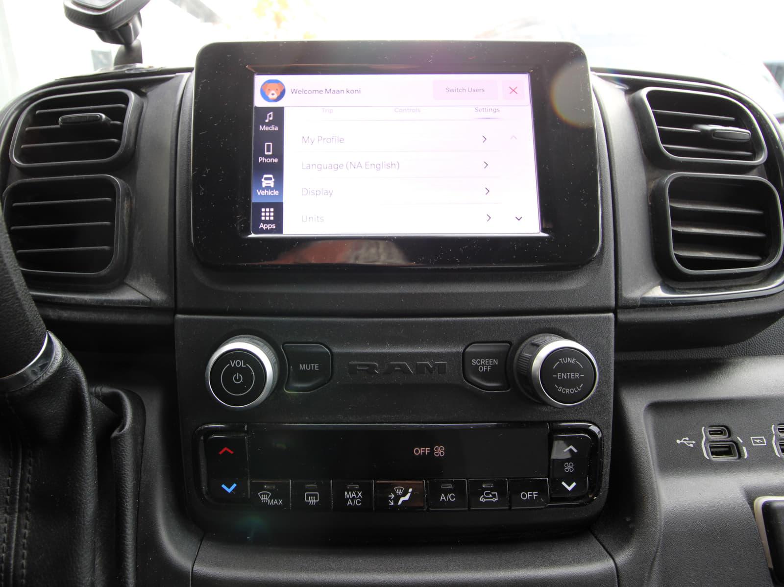 Ram ProMaster Cargo Van 2022 - Image 8