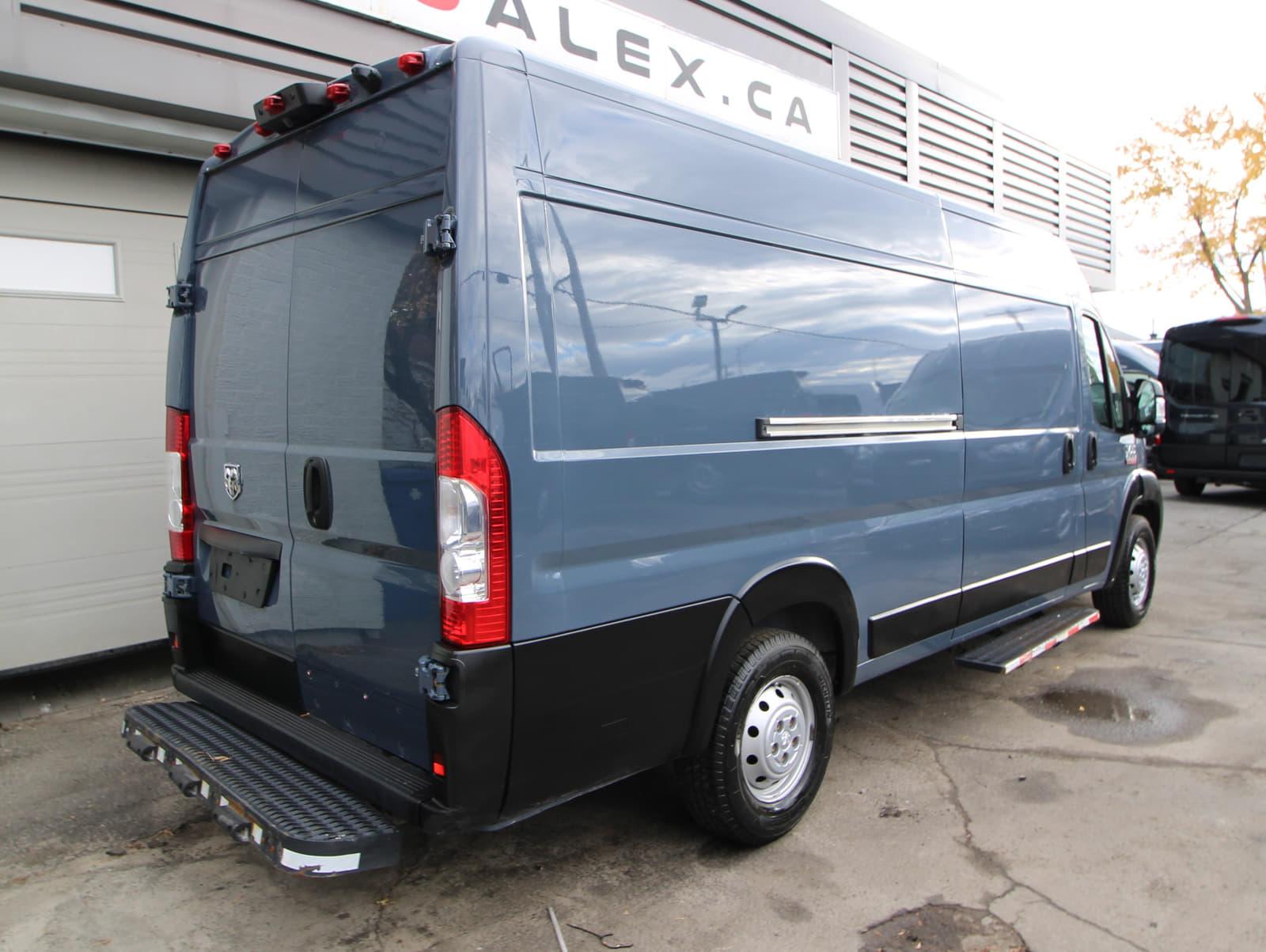 Ram ProMaster Cargo Van 2022 - Image 7