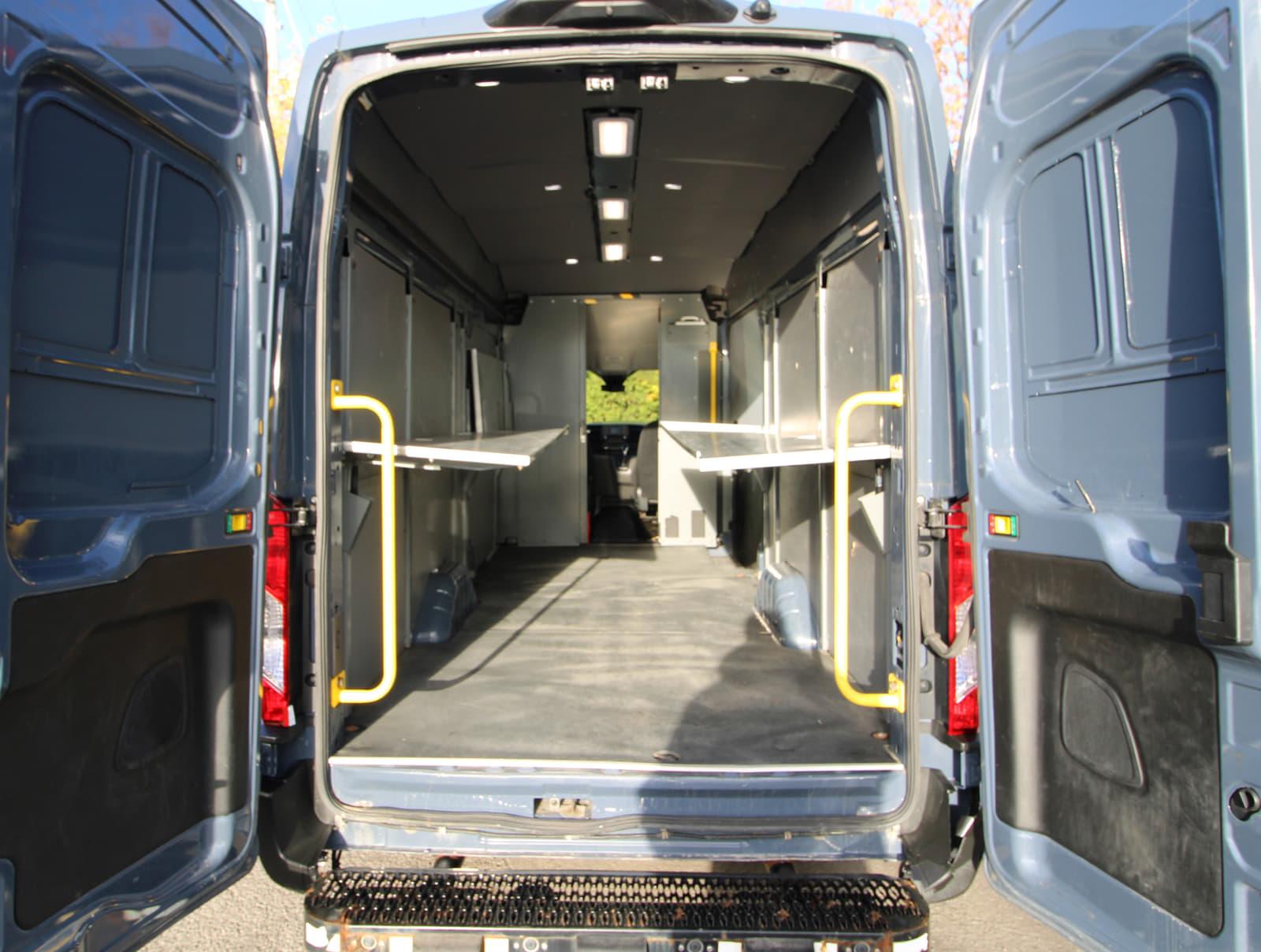 Ford Transit 2021 - Image 16
