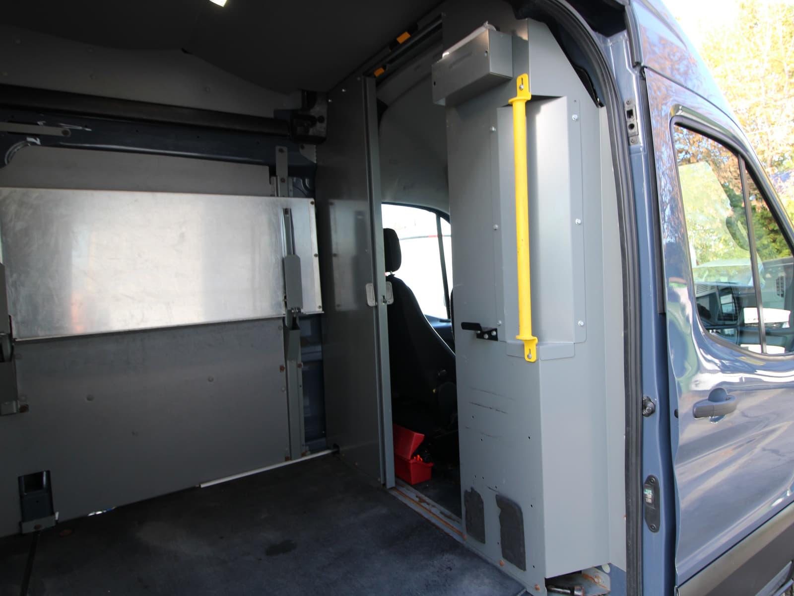 Ford Transit 2021 - Image 10