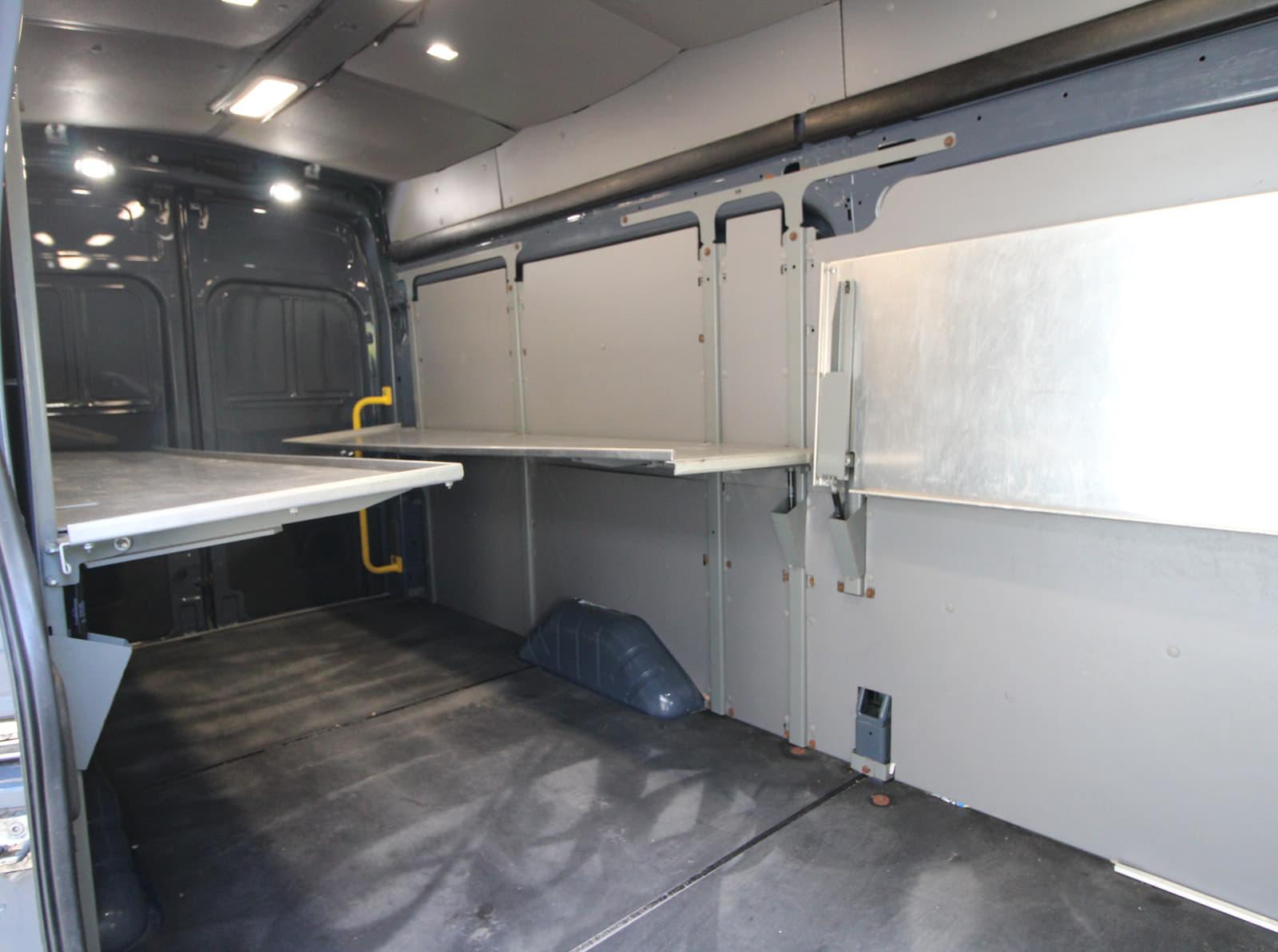 Ford Transit 2021 - Image 12