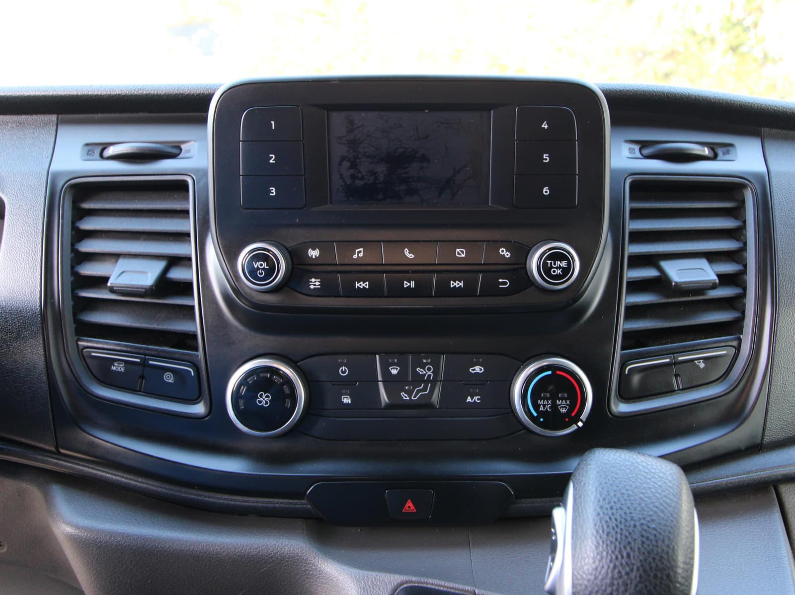 Ford Transit 2021 - Image 8