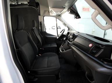 Ford Transit-250 Cargo Van 2023 - Thumbnail 15