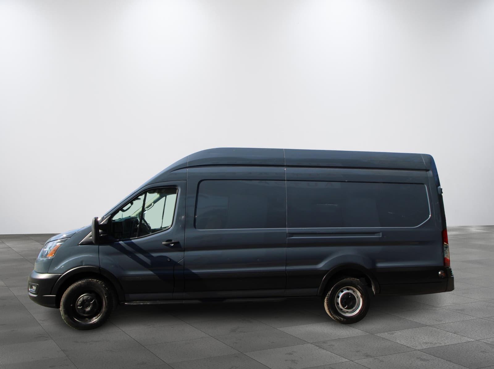 Ford Transit Cargo Van 2021 - Image 7