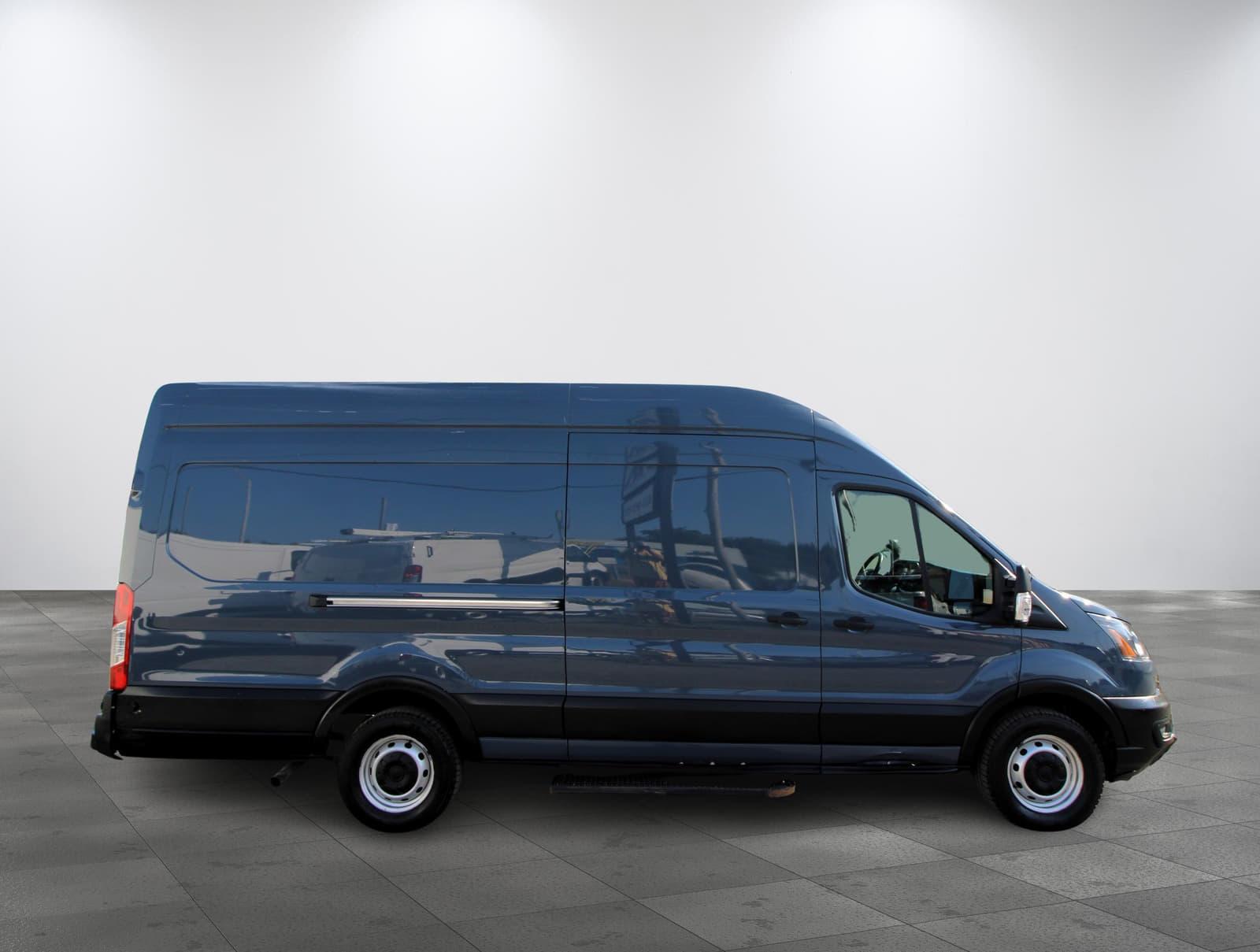 Ford Transit Cargo Van 2021 - Image 5