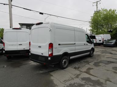 Ford Transit Cargo Van 2022 - Thumbnail 9