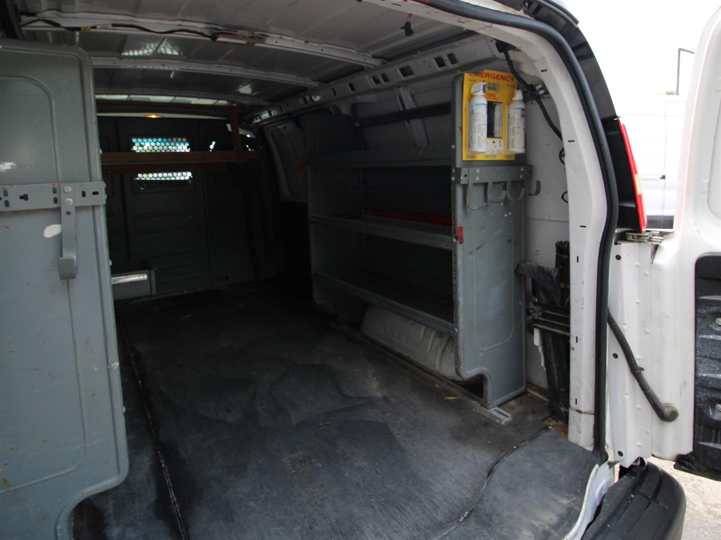 Chevrolet Express Cargo 2014 - Image 10