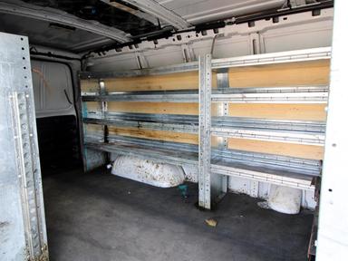 Gmc Savana Cargo Van 2018 - Thumbnail 8