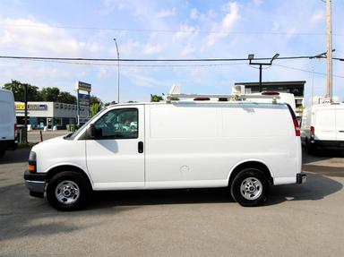 Gmc Savana Cargo Van 2018 - Thumbnail 9