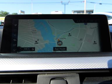 Bmw 3 Series 2017 - Thumbnail 2