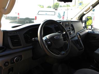 Ford Transit Cargo Van 2021 - Thumbnail 4