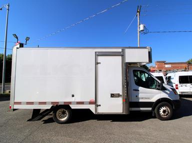 Ford Transit Cutaway 2019 - Thumbnail 8