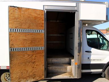 Ford Transit Cutaway 2019 - Thumbnail 2