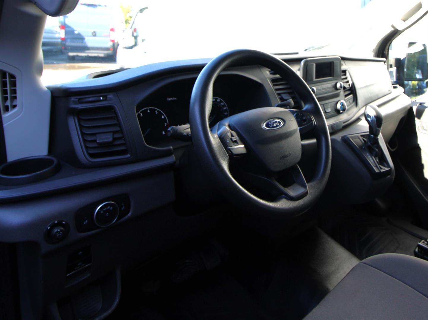 Ford Transit Cargo Van 2021 - Image 4