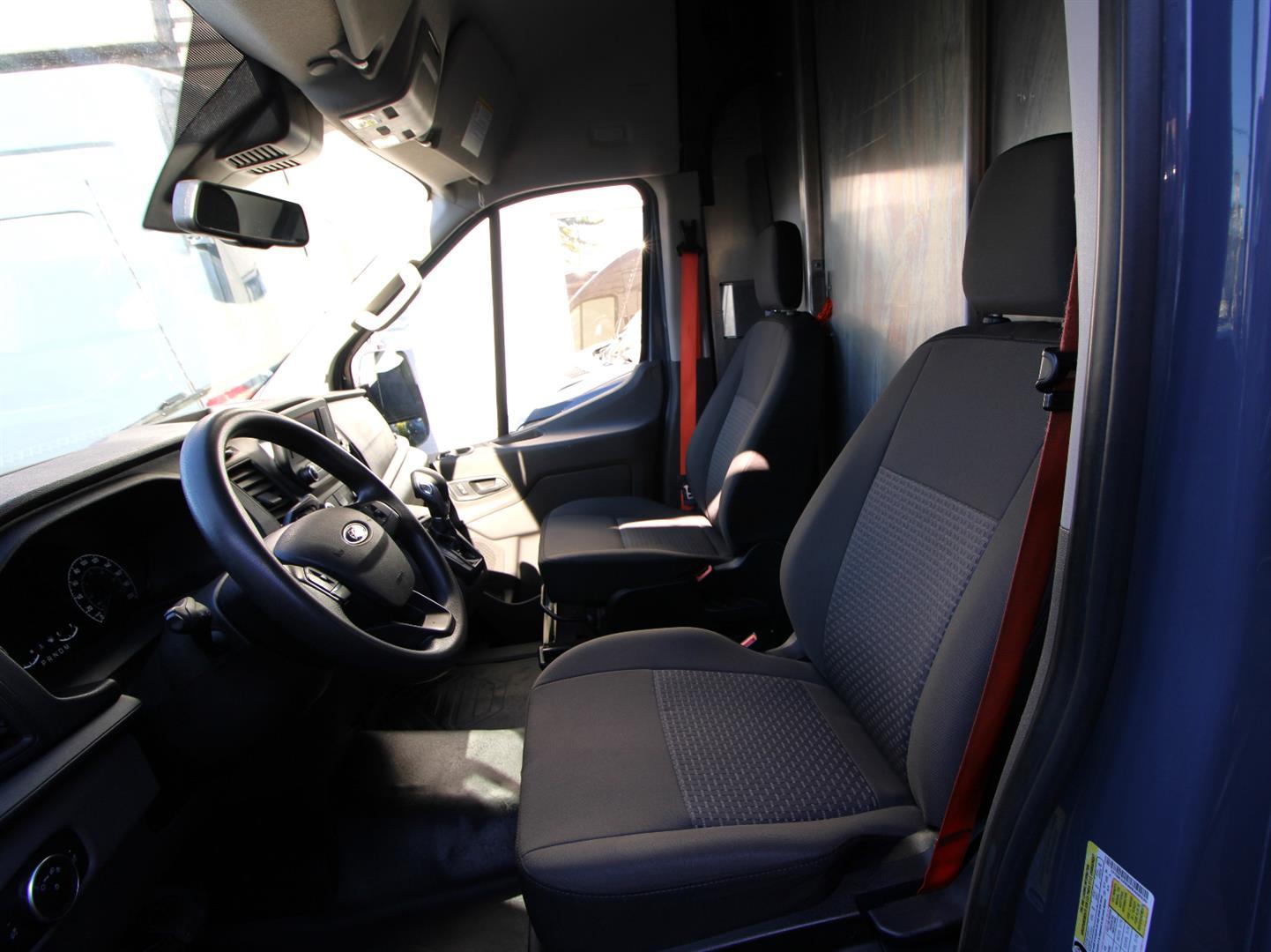 Ford Transit Cargo Van 2021 - Image 14