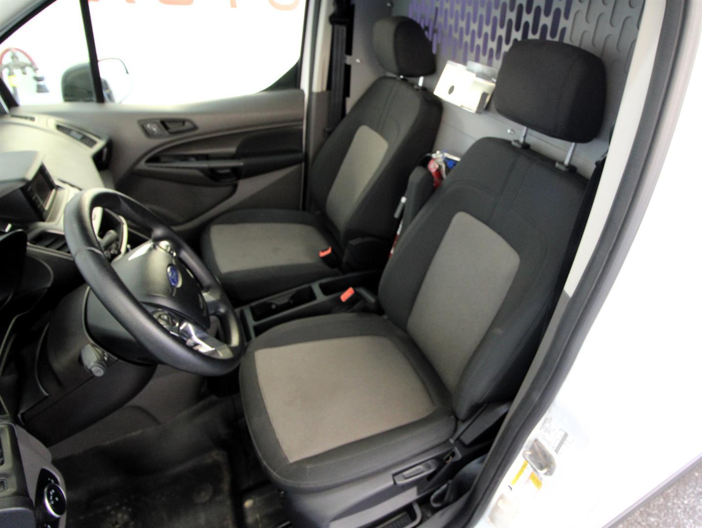 Ford Transit Connect Van 2020 - Image 14
