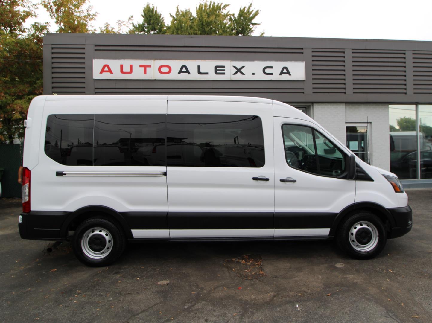 Ford Transit Wagon 2021 - Image 5