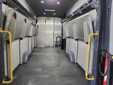 Ford Transit Cargo Van 2021 - Thumbnail 8