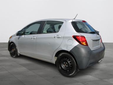 Toyota Yaris 2015 - Thumbnail 11